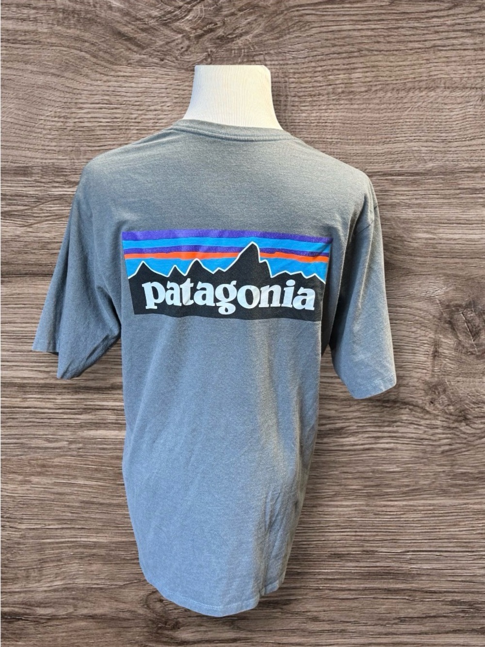 Patagonia P-6 Logo Short-Sleeve Responsibili-T-Shirt - Men's | Gravel Heather